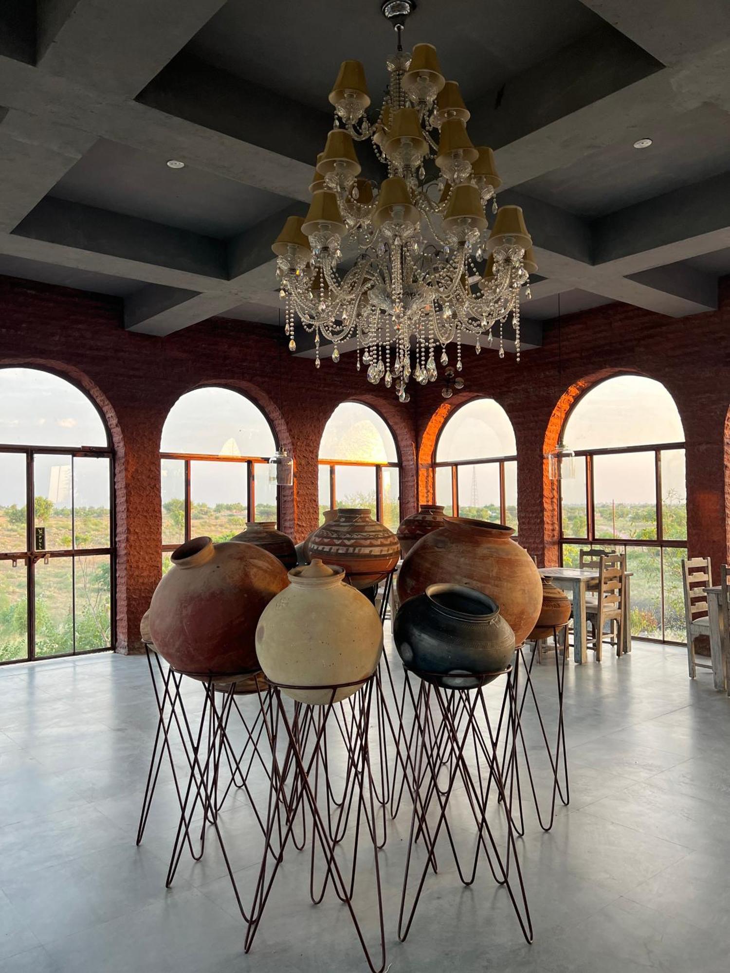 Kaner Retreat - India'S First Desert Botanical Resort Shaitrawa Exterior photo